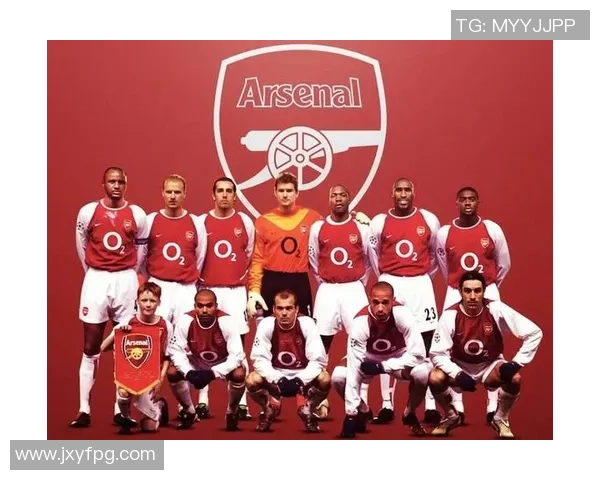 小马足球球星崛起记：从草根到顶级联赛的传奇之路