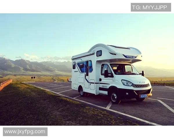 足球球星畅享房车之旅:探索自由与挑战的完美结合