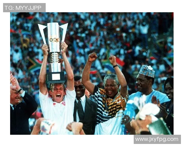 足球百大战役中的传奇球星及其决定性表现解析